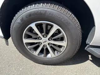 Ford Expedition 2018 4x4 XLT 4dr SUV