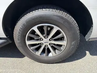 Ford Expedition 2018 4x4 XLT 4dr SUV