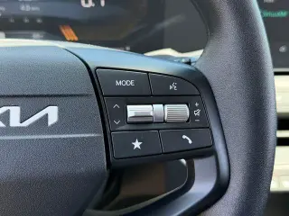 Kia K4 2025 LXS 4dr Sedan