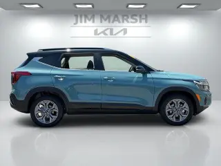 Kia Seltos 2024 S 4dr SUV