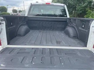 Ford F-150 2022 4x4 XL 4dr SuperCrew 5.5 ft. SB