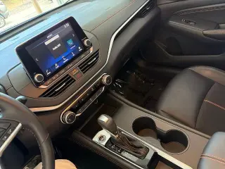 Nissan Altima 2022 2.0 SR 4dr Sedan