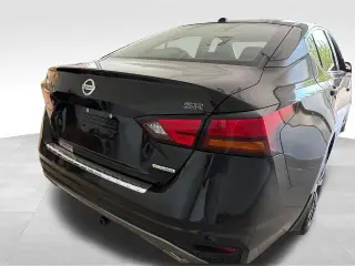 Nissan Altima 2022 2.0 SR 4dr Sedan