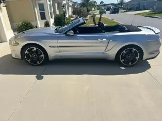 Ford Mustang 2019 GT Premium 2dr Convertible