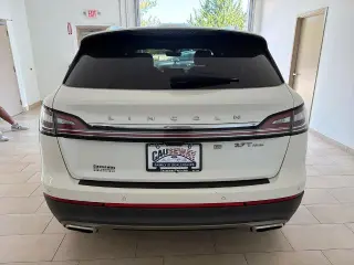Lincoln Nautilus 2020 AWD Reserve 4dr SUV
