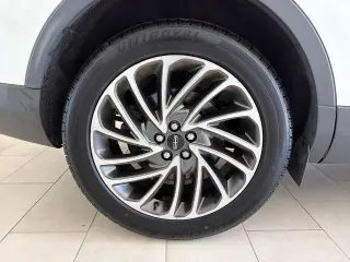 Lincoln Nautilus 2020 AWD Reserve 4dr SUV