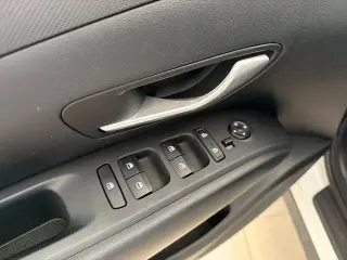 Hyundai TUCSON Hybrid 2022 AWD Blue 4dr SUV