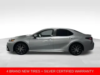 Silver Certified2022 Toyota Camry Hybrid SE