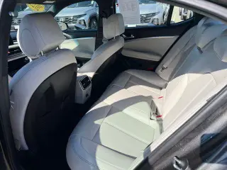 Genesis G70 2025 2.5T Sport Prestige 4dr Sedan