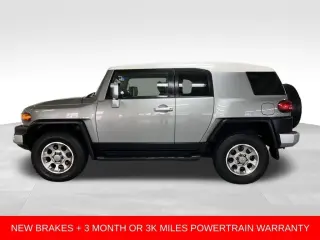 2012 Toyota FJ Cruiser 4WD 4dr Auto (Natl)