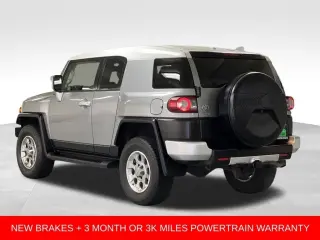 2012 Toyota FJ Cruiser 4WD 4dr Auto (Natl)
