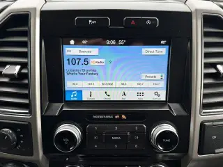 Ford F-150 2017 4x4 Lariat 4dr SuperCab 8 ft. LB