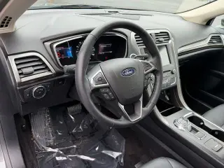 Ford Fusion 2017 SE 4dr Sedan