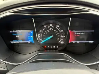 Ford Fusion 2017 SE 4dr Sedan