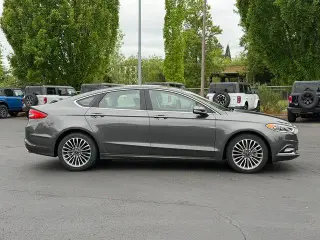 Ford Fusion 2017 SE 4dr Sedan