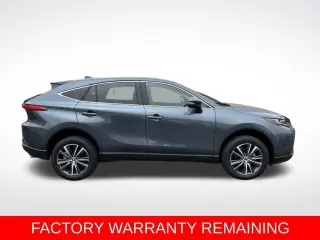 2022 Toyota Venza LE