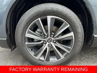 2022 Toyota Venza LE
