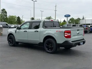 Ford Maverick 2023 AWD Lariat 4dr SuperCrew 4.5 ft. SB