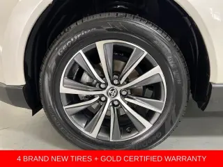 Gold Certified2021 Toyota Venza LE