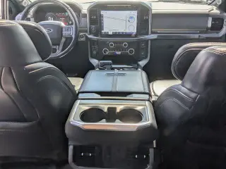 Ford F-150 2022 4x4 Platinum 4dr SuperCrew 5.5 ft. SB