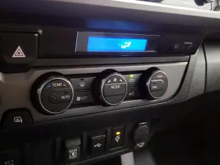 Toyota Tacoma 2023 4x4 TRD Pro 4dr Double Cab 5.0 ft SB 6M