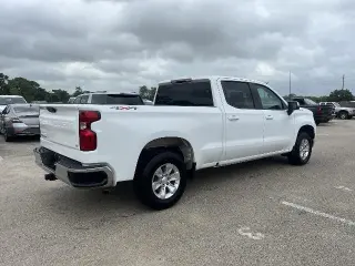 Chevrolet Silverado 1500 2023 4x4 LT 4dr Crew Cab 5.8 ft. SB w/1LT