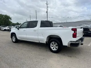 Chevrolet Silverado 1500 2023 4x4 LT 4dr Crew Cab 5.8 ft. SB w/1LT