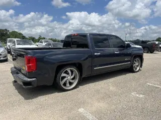 Chevrolet Silverado 1500 2018 4x4 LTZ 4dr Crew Cab 5.8 ft. SB