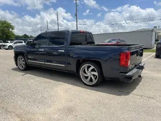 Chevrolet Silverado 1500 2018 4x4 LTZ 4dr Crew Cab 5.8 ft. SB