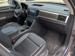 Volkswagen Atlas 2021 V6 SE 4dr SUV w/Technology (midyear release)
