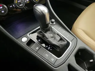Volkswagen Jetta 2020 SEL 4dr Sedan ULEV