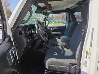 Jeep Wrangler 2025 4x4 Rubicon 4dr SUV