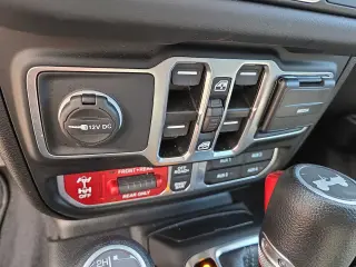 Jeep Wrangler 2025 4x4 Rubicon 4dr SUV