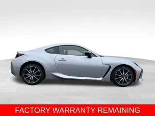 Gold Certified2025 Toyota GR86 Manual (Natl)
