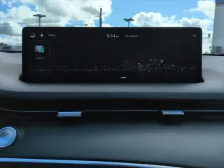 Genesis GV70 2023 AWD 2.5T Standard 4dr SUV