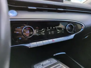 Genesis GV70 2023 AWD 2.5T Standard 4dr SUV