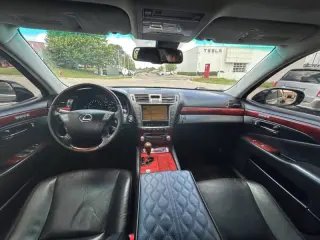 2011 Lexus LS 460 L