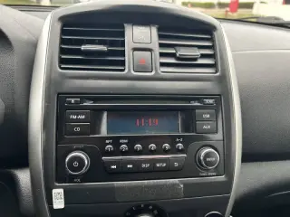 2016 Nissan Versa 1.6 SV