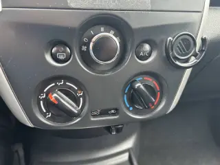 2016 Nissan Versa 1.6 SV