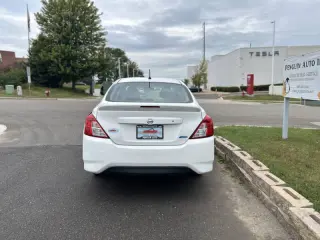2016 Nissan Versa 1.6 SV