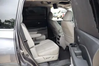 Honda Pilot 2020 AWD Touring 4dr SUV w/Rear Captain's Chairs