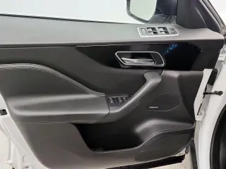 Jaguar F-PACE 2019 AWD 25t Premium 4dr SUV