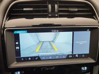 Jaguar F-PACE 2019 AWD 25t Premium 4dr SUV