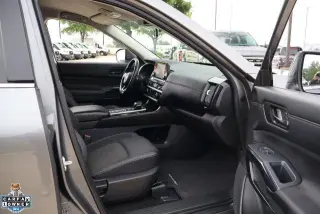 Nissan Pathfinder 2024 SV 4dr SUV