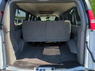 Chevrolet Express 2024 LT 3500 3dr Extended Passenger Van
