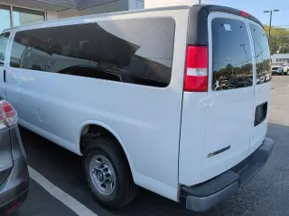 Chevrolet Express 2024 LT 3500 3dr Extended Passenger Van