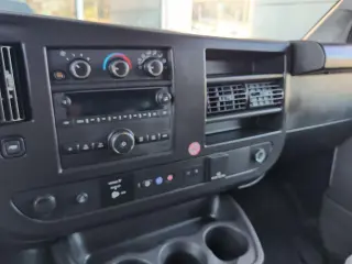 Chevrolet Express 2024 LT 3500 3dr Extended Passenger Van