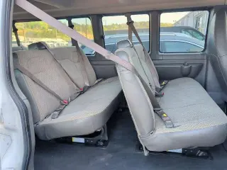 Chevrolet Express 2024 LT 3500 3dr Extended Passenger Van