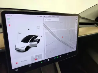 Tesla Model Y 2021 AWD Long Range 4dr Crossover