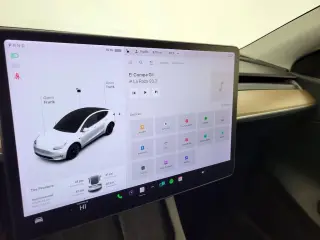 Tesla Model Y 2021 AWD Long Range 4dr Crossover